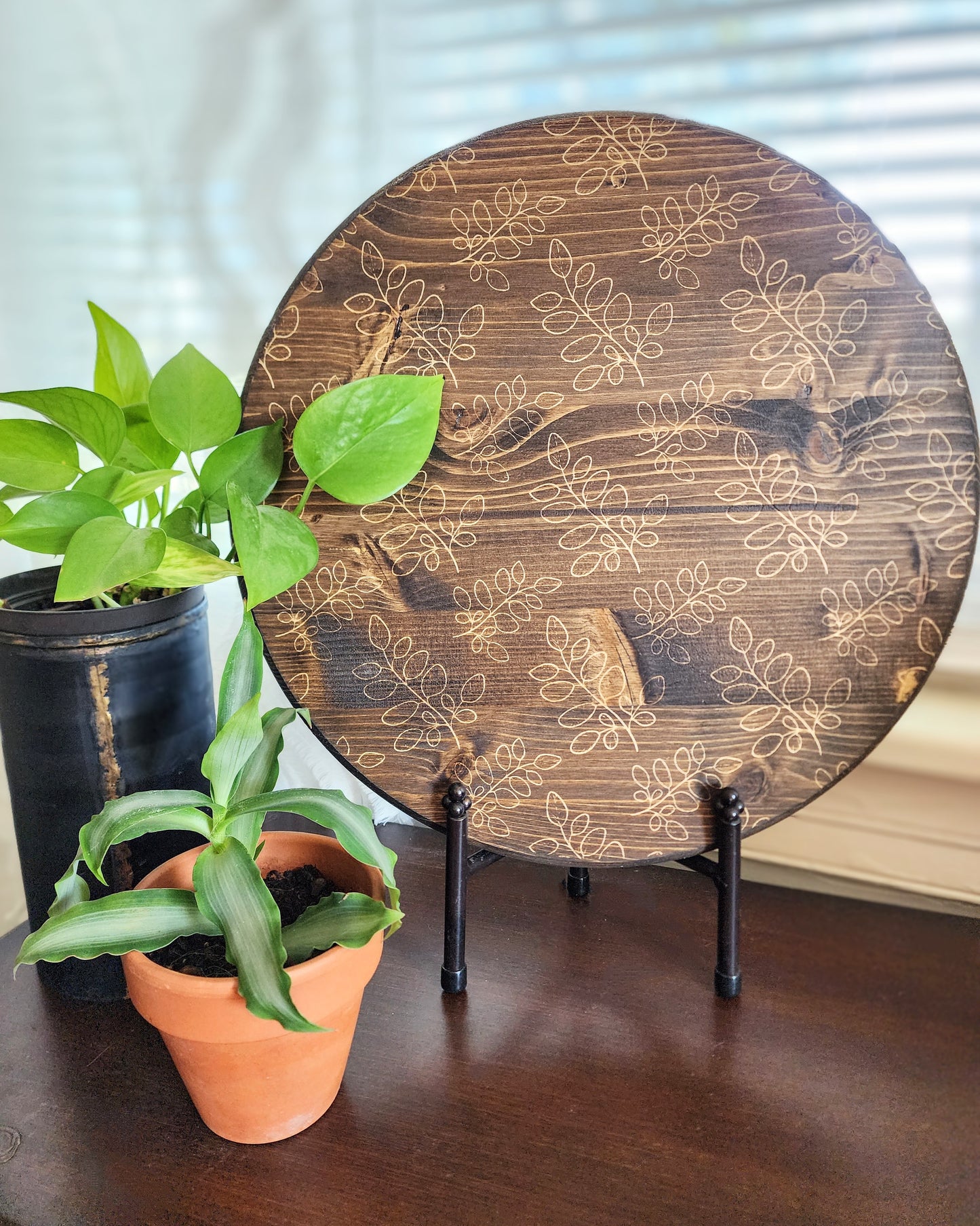 "Fresh Leaves" Lazy Susan in Dark Walnut