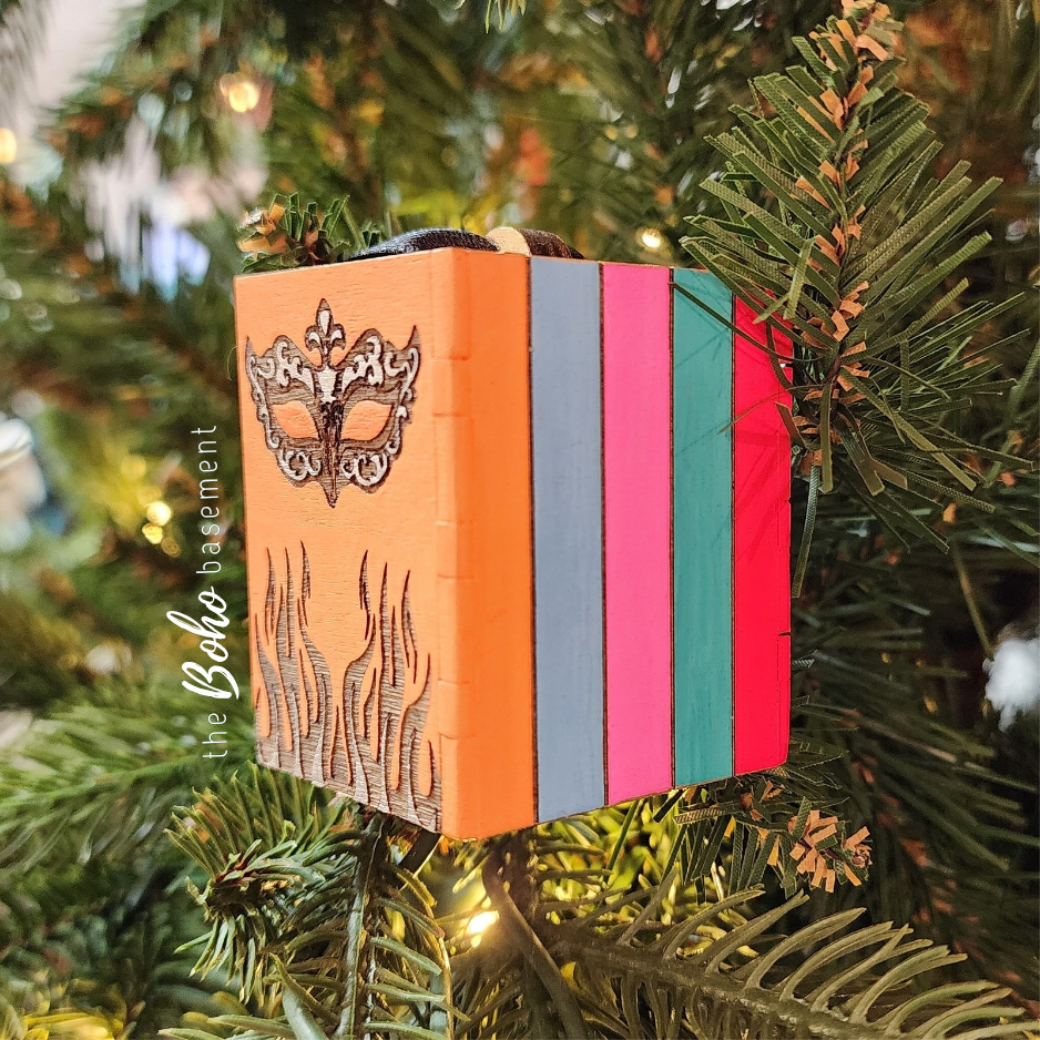 ACOTAR Inspired Story Stack Ornamemt