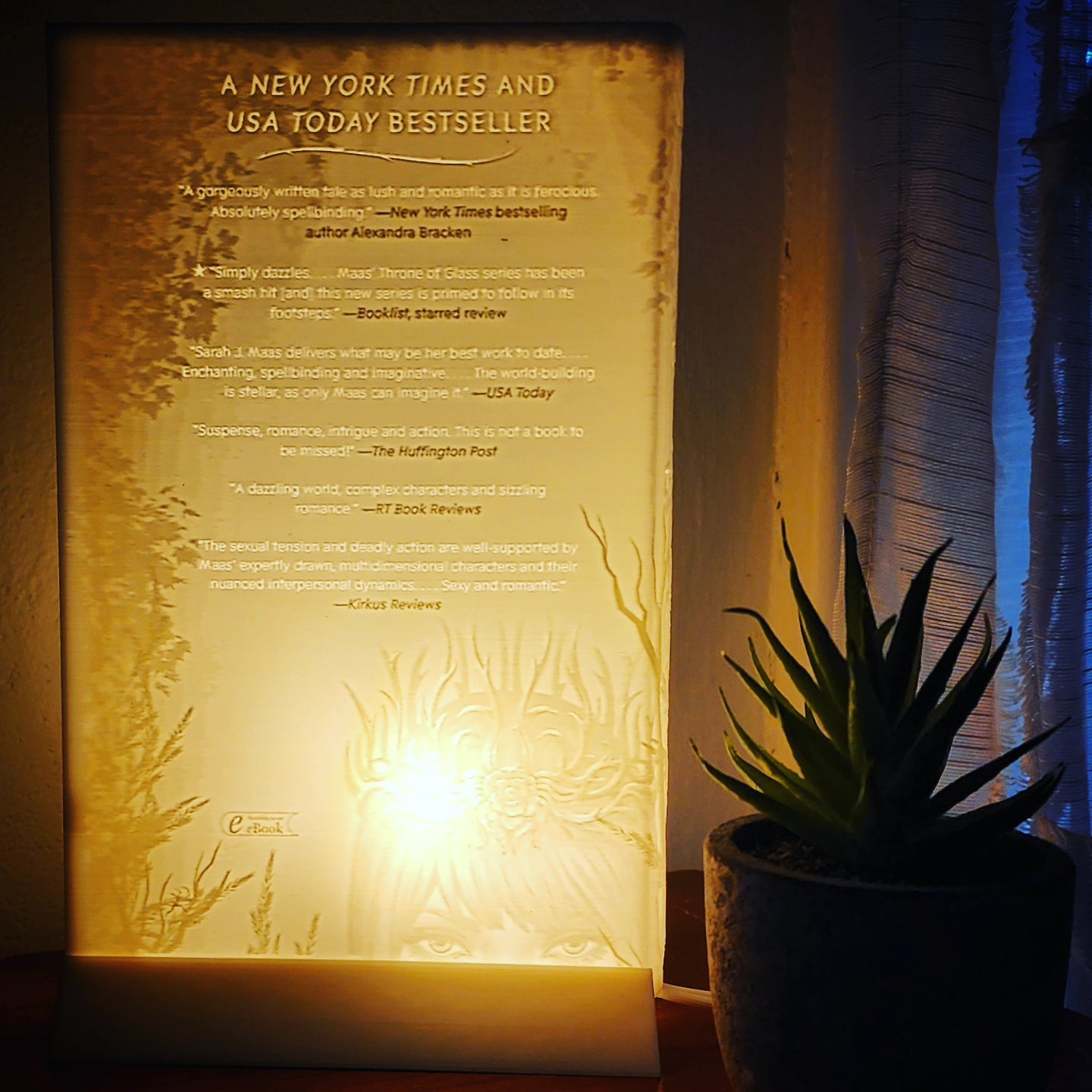 "ACOTAR" Novel Lights