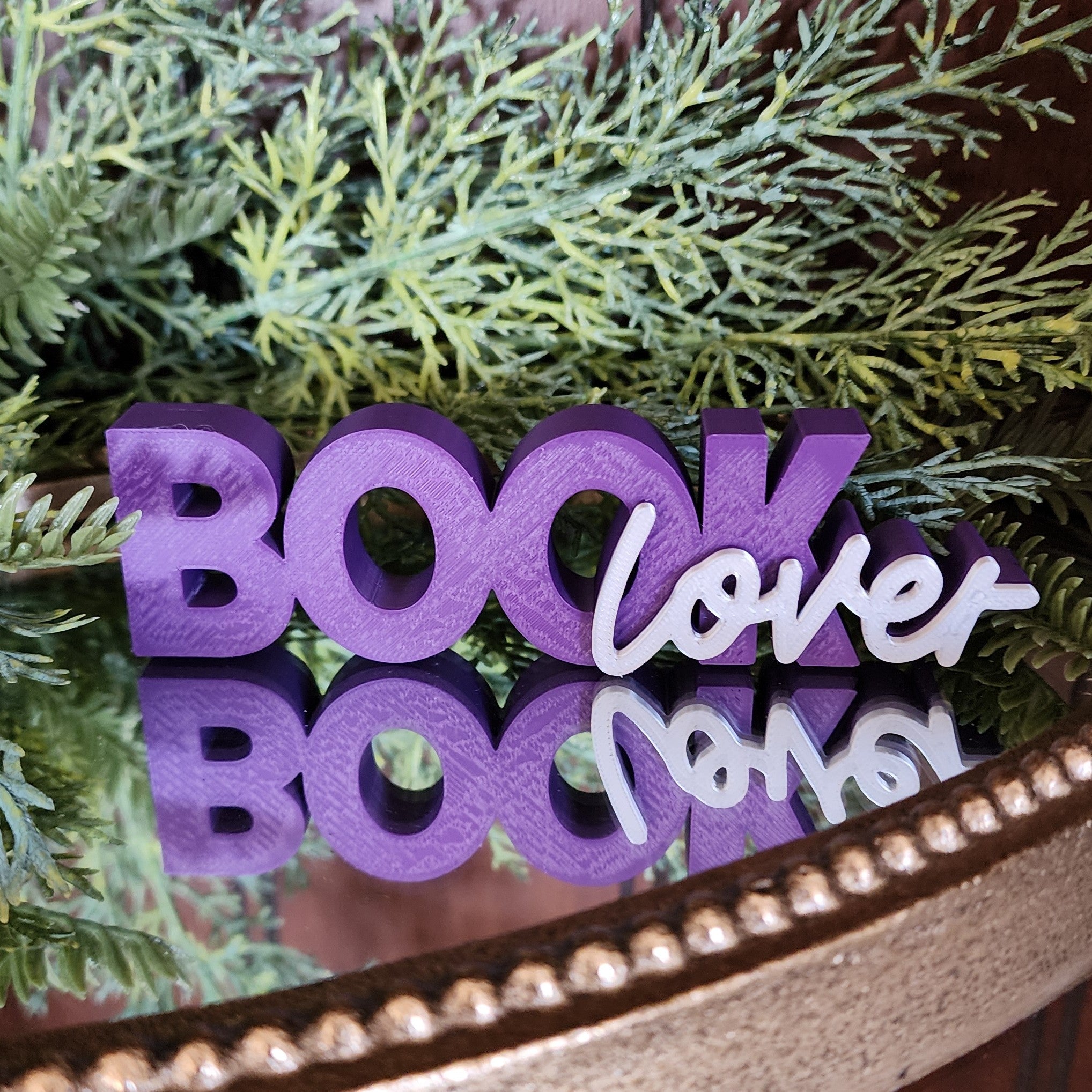 "Book Lover" Shelf Sitter