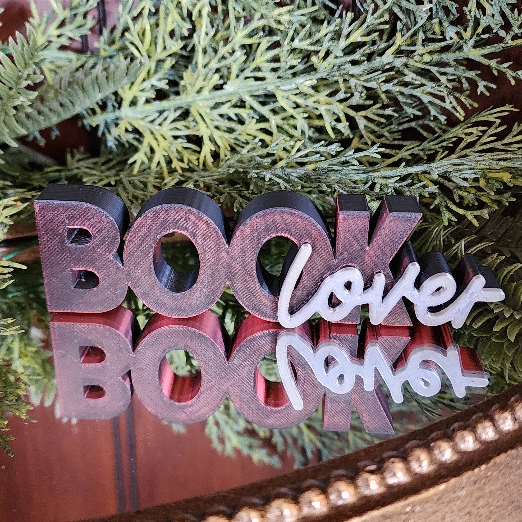 "Book Lover" Shelf Sitter