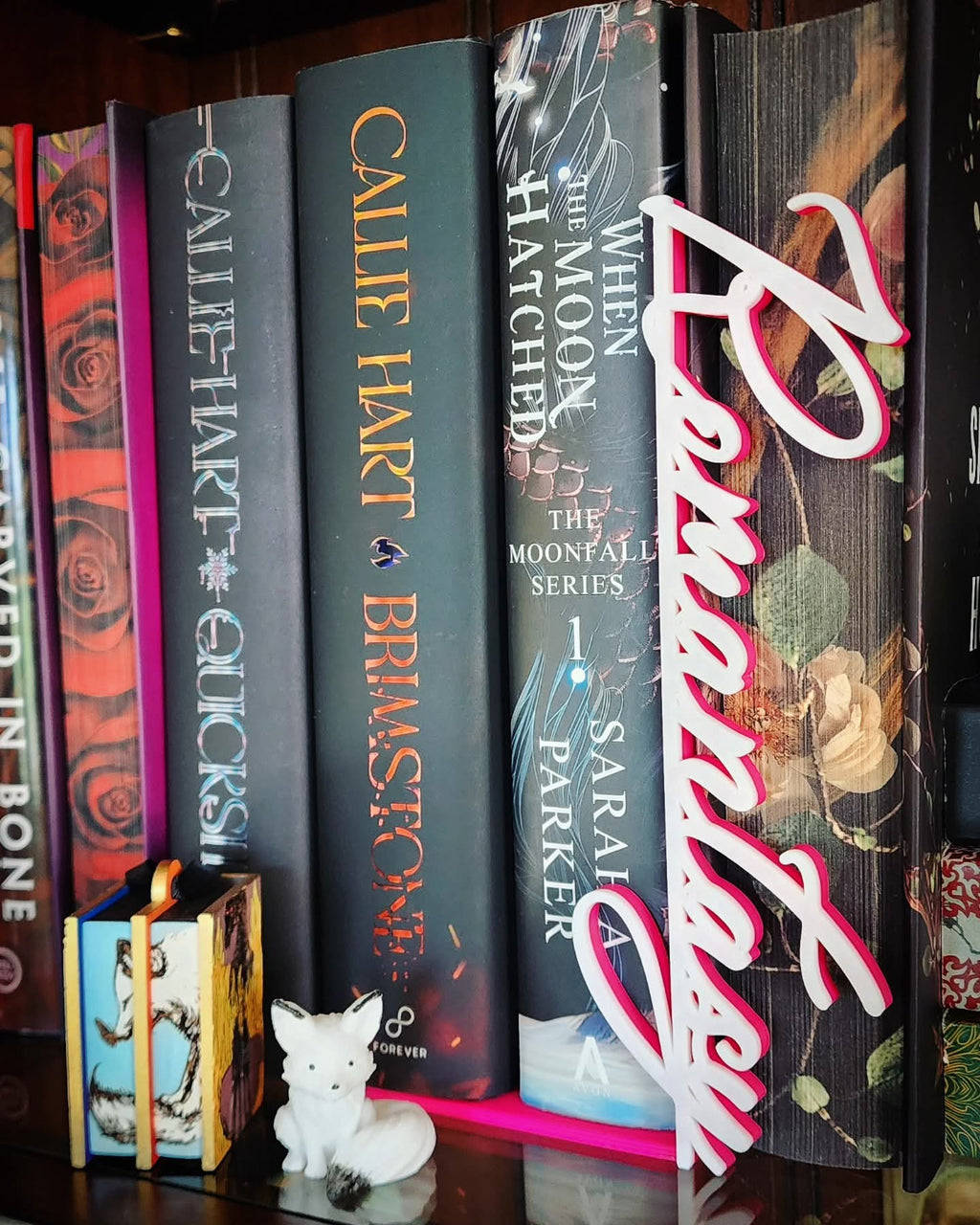 "Romantasy" Shelf Divider